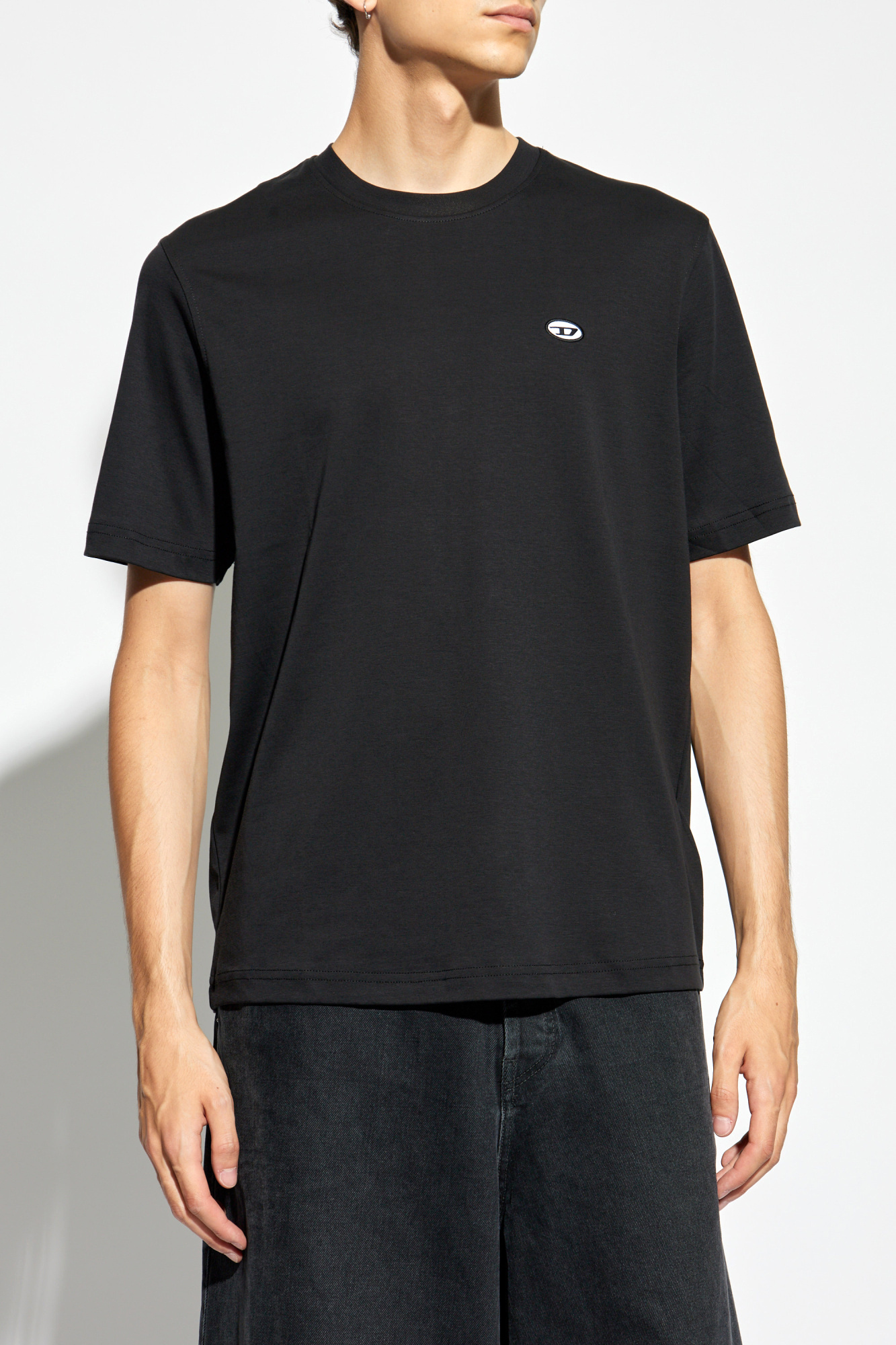 【送料&関税込】Diesel t-adjust-doval-pj Logo T-shirt Diesel Men's Modern, S at Amazon Men's Clothing store